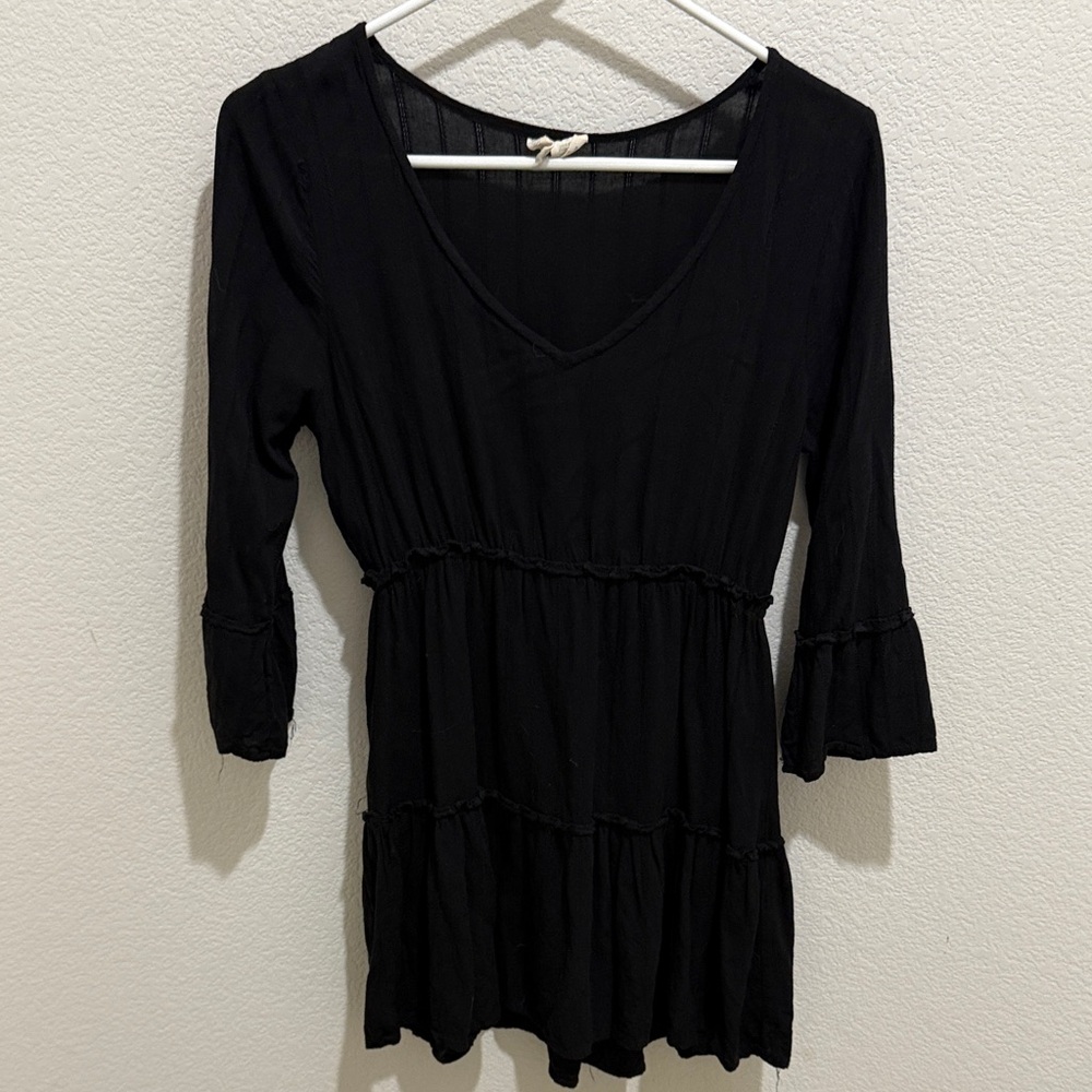 Sky and Sparrow Black Tunic Top